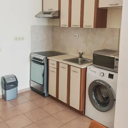 - Sleeps 6 Pet Friendly & 6 Pools Apartamento *