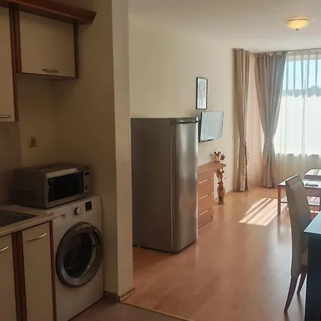 - Sleeps 6 Pet Friendly & 6 Pools